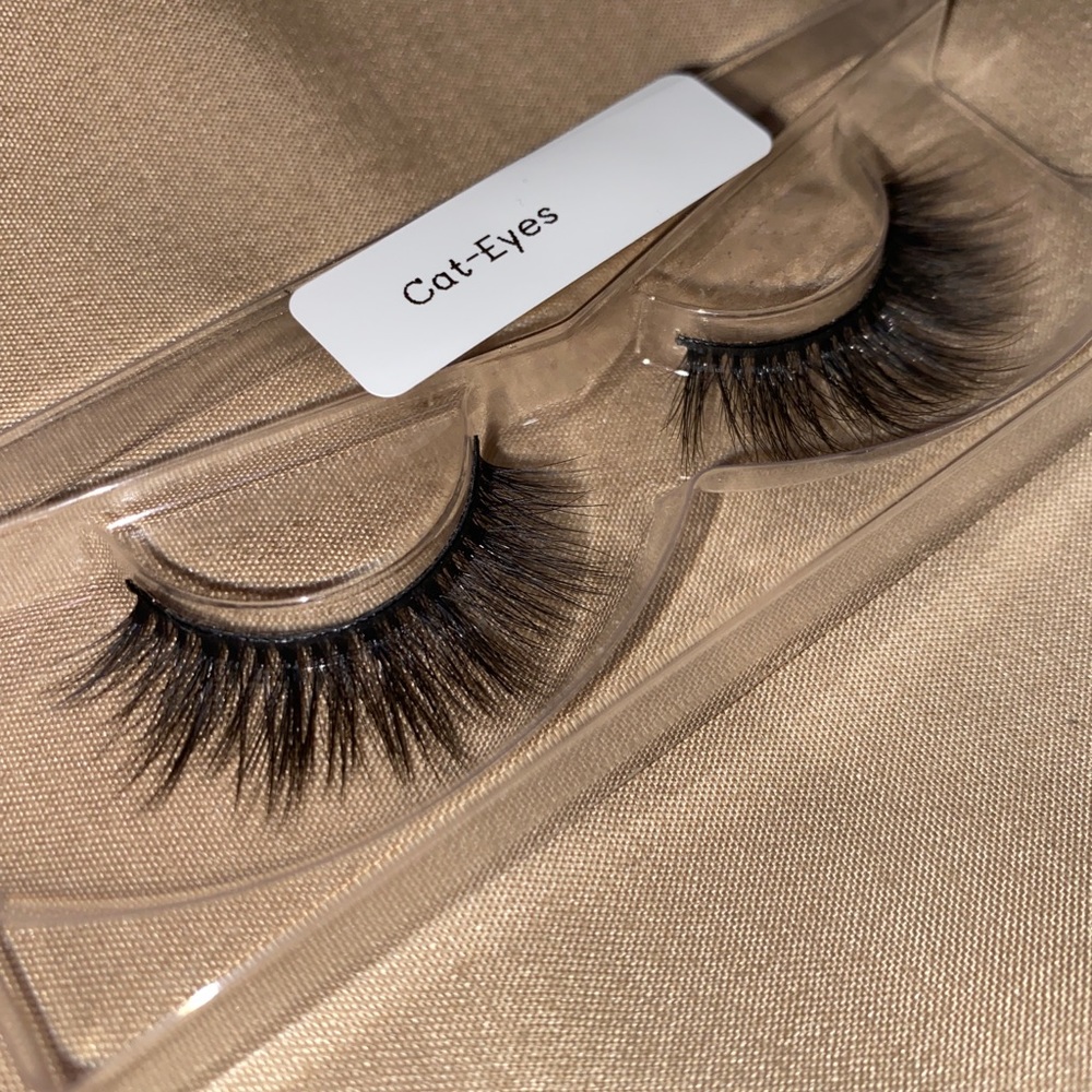 Mink Lashes - Picture 5 of 8
